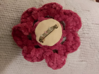 Lazy Daisy Brooch