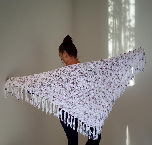 Knitted Floral Shawl